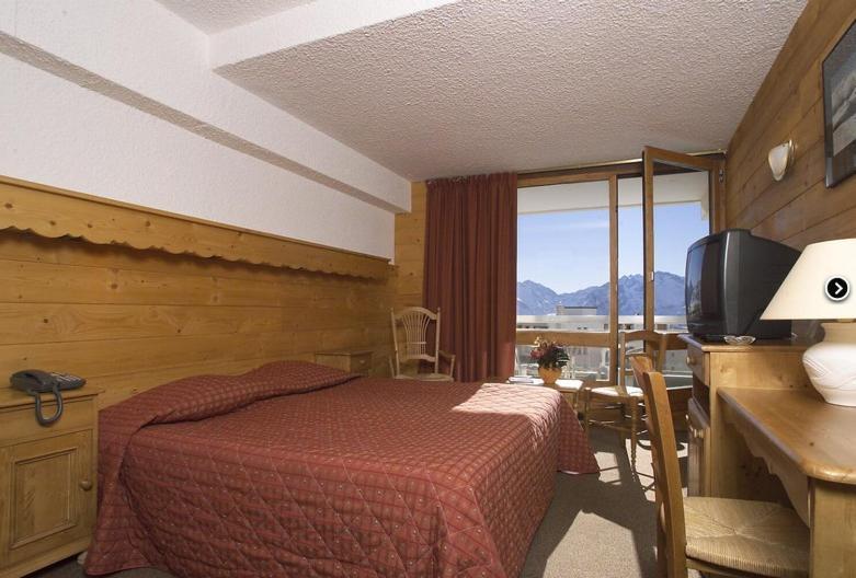 Hotel Le Dome Alpe d'Huez Room photo